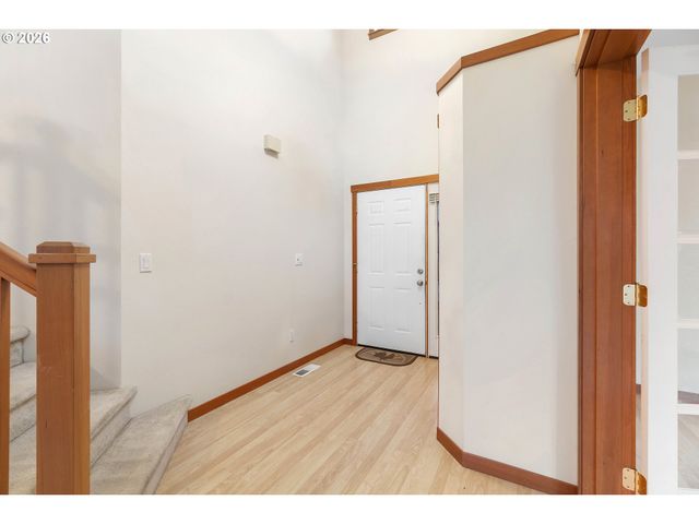 16108 Se BYBEE Ct, Portland, OR 97236