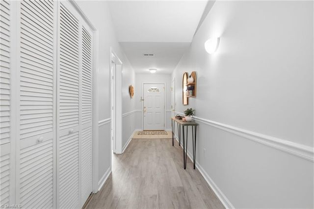 3932 Creekside Court, Winston-salem, NC 27127