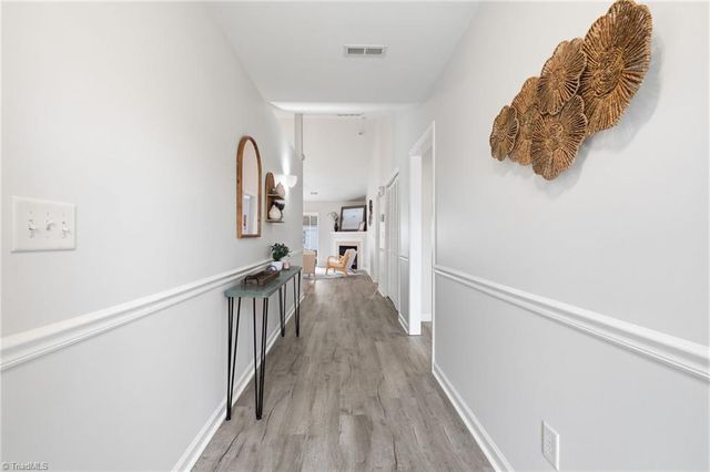 3932 Creekside Court, Winston-salem, NC 27127