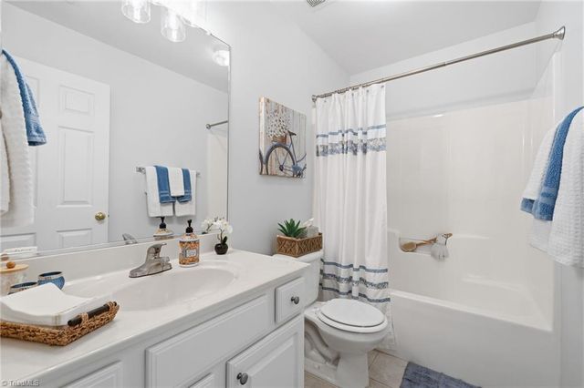 3932 Creekside Court, Winston-salem, NC 27127