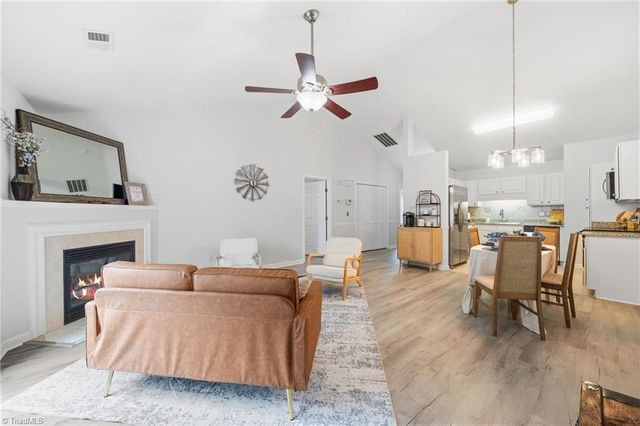 3932 Creekside Court, Winston-salem, NC 27127