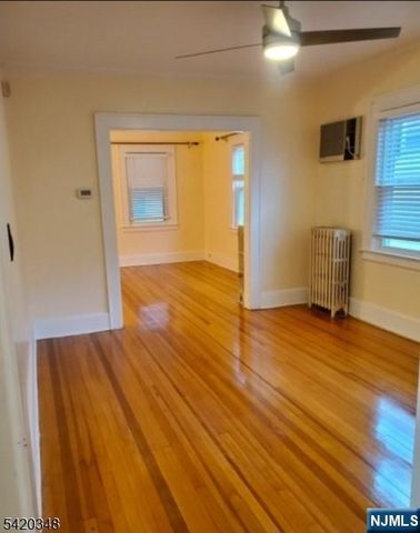 29 Warman Street, Montclair, NJ 07042