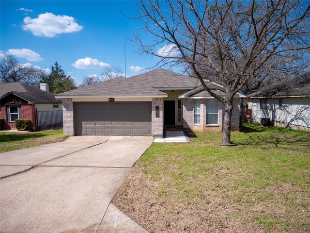 121 Winecup PATH, Cedar Creek, TX 78612