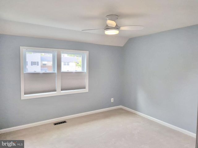 1010 BASHFORD LN, Alexandria, VA 22314