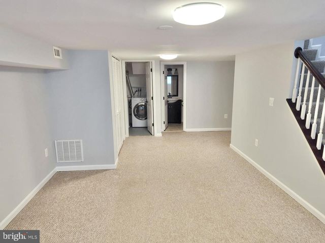 1010 BASHFORD LN, Alexandria, VA 22314