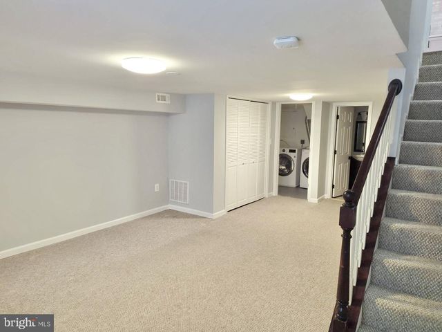 1010 BASHFORD LN, Alexandria, VA 22314