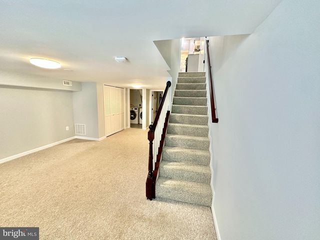 1010 BASHFORD LN, Alexandria, VA 22314