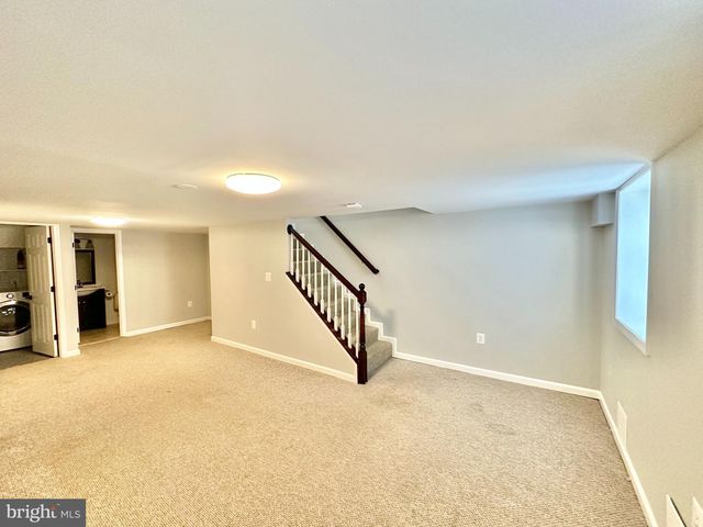 1010 BASHFORD LN, Alexandria, VA 22314