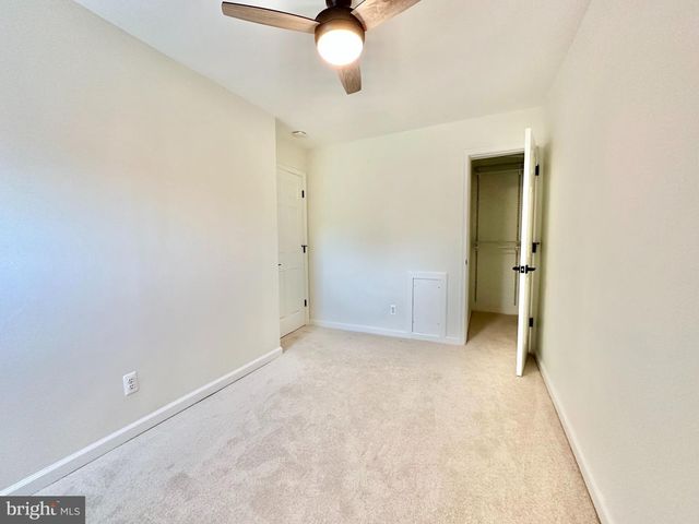 1010 BASHFORD LN, Alexandria, VA 22314