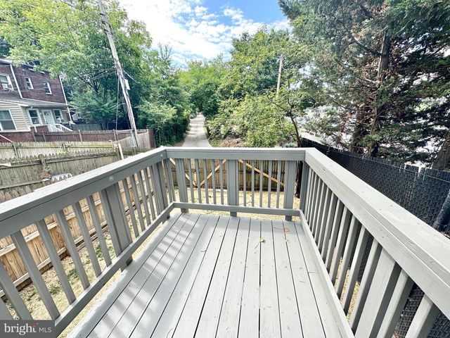 1010 BASHFORD LN, Alexandria, VA 22314