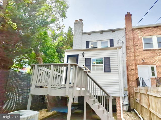 1010 BASHFORD LN, Alexandria, VA 22314