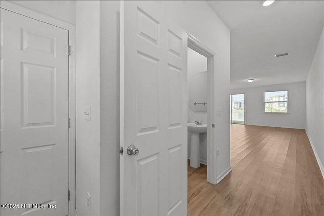 7914 MERCHANTS Way, Jacksonville, FL 32222