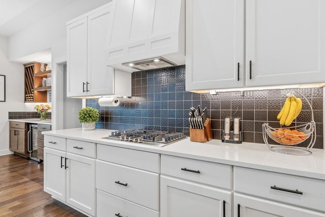 1132 W Ledgestone St, Andover, KS 67002