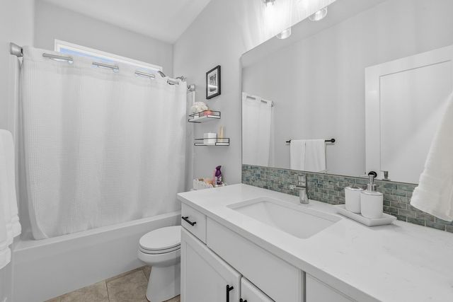 1132 W Ledgestone St, Andover, KS 67002