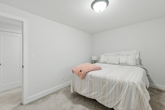 1132 W Ledgestone St, Andover, KS 67002