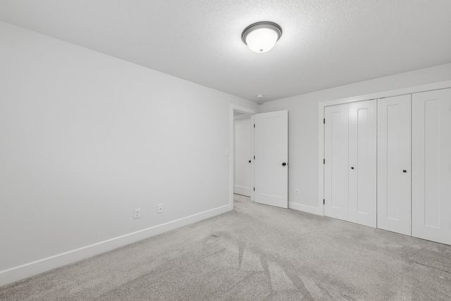 1132 W Ledgestone St, Andover, KS 67002
