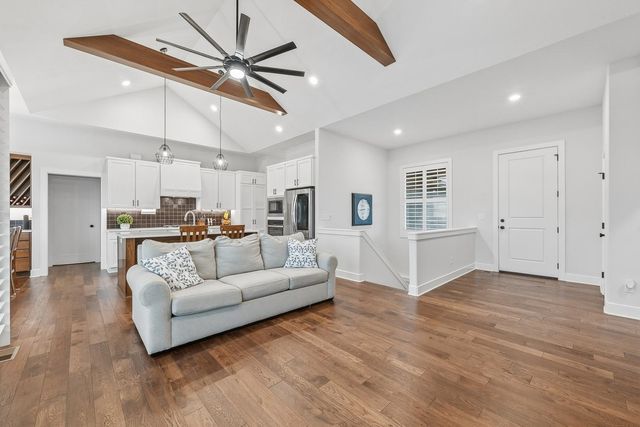 1132 W Ledgestone St, Andover, KS 67002