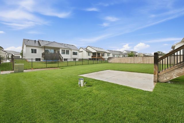 1132 W Ledgestone St, Andover, KS 67002