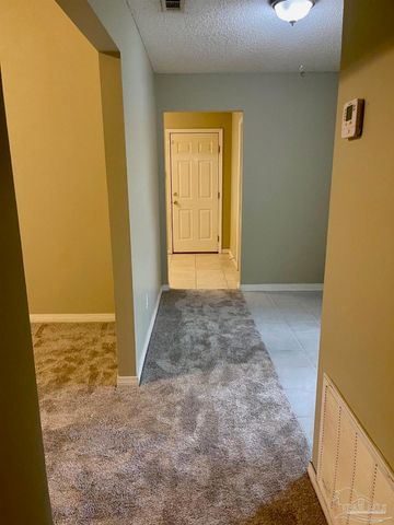 5162 Goshawk Dr, Milton, FL 32570