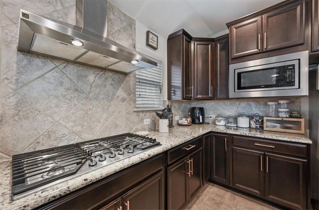 3412 Woodford Drive, Mansfield, TX 76084