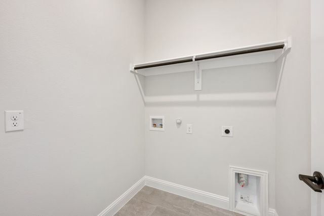 1606 Olivia Drive, Trenton, TX 75490