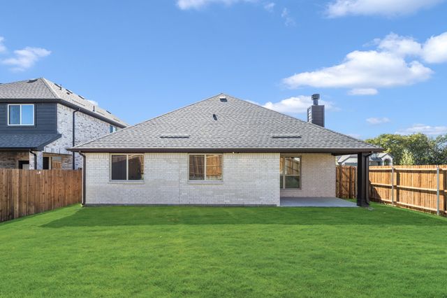 1606 Olivia Drive, Trenton, TX 75490