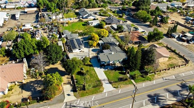 10573 Larch, Bloomington, CA 92316