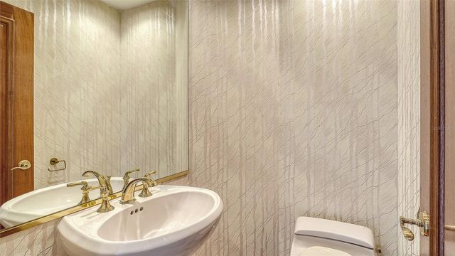 350 GULF OF MEXICO DRIVE 234, Longboat Key, FL 34228