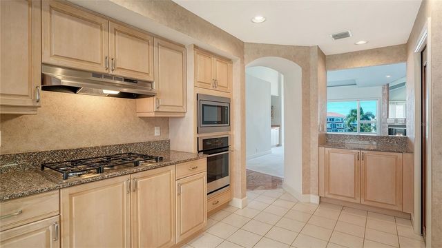 350 GULF OF MEXICO DRIVE 234, Longboat Key, FL 34228