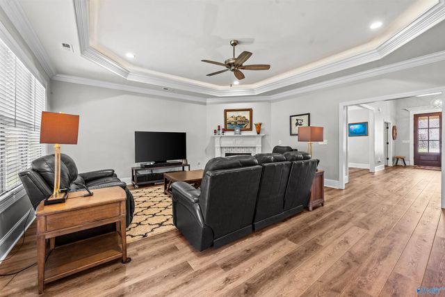 17019 SE River Pier Drive, Huntsville, AL 35803