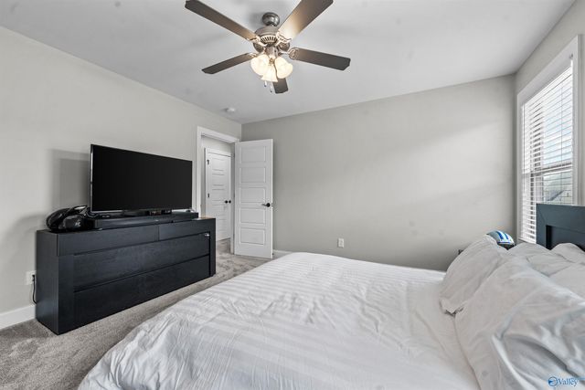 17019 SE River Pier Drive, Huntsville, AL 35803