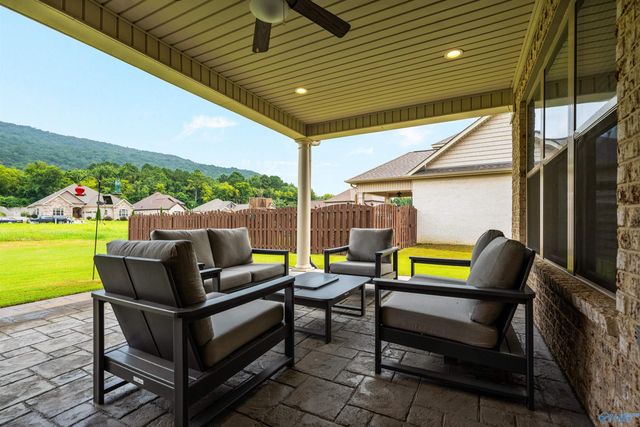 17019 SE River Pier Drive, Huntsville, AL 35803