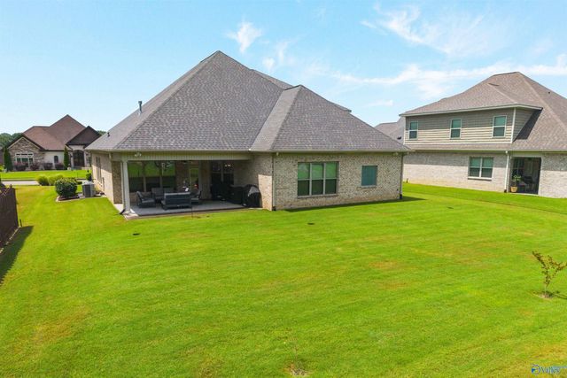 17019 SE River Pier Drive, Huntsville, AL 35803