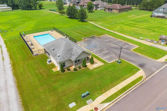 17019 SE River Pier Drive, Huntsville, AL 35803