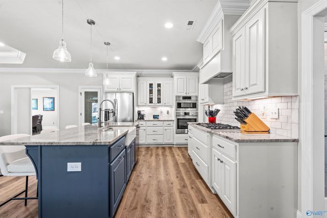 17019 SE River Pier Drive, Huntsville, AL 35803