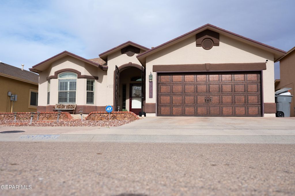 12733 Tuscan Hills Court, El Paso, TX 79938