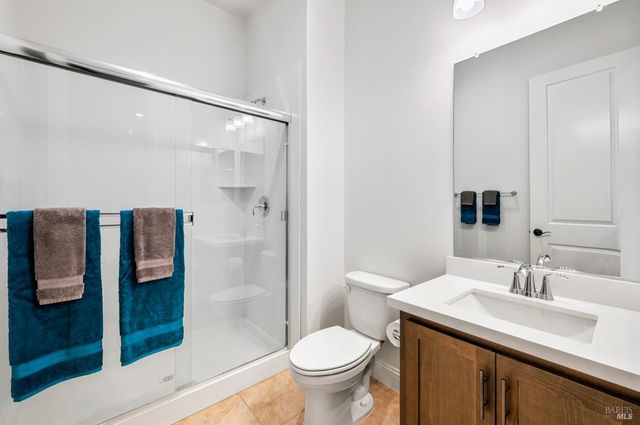 6006 Peacock Ct, Vacaville, CA 95688