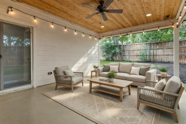 1041 S Riverside Drive, Grapevine, TX 76051