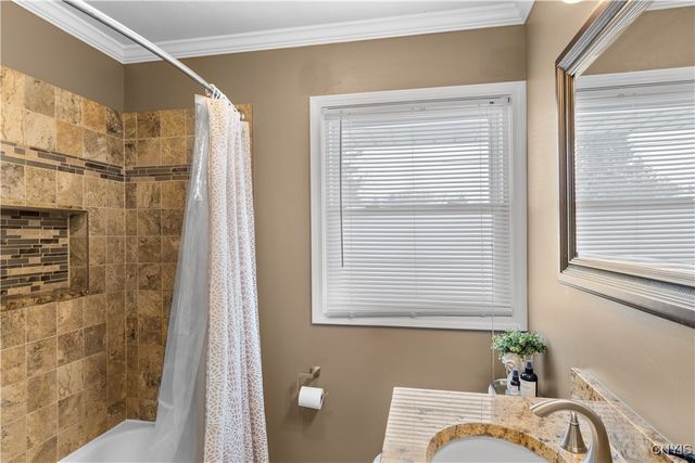 109 Cole Road, Dewitt, NY 13057