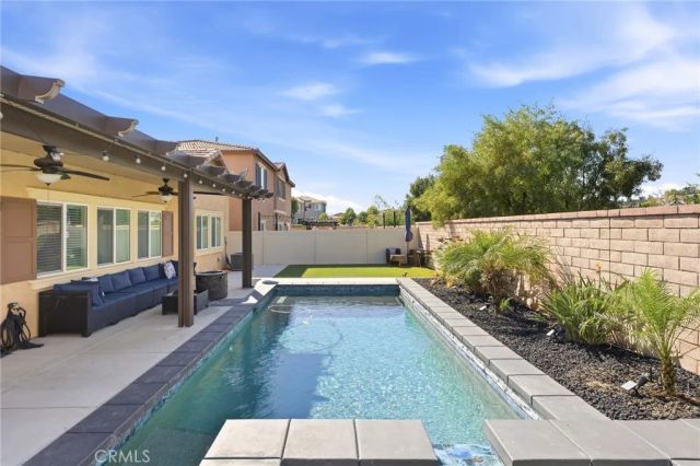 24802 Sandy Trail Place, Menifee, CA 92584