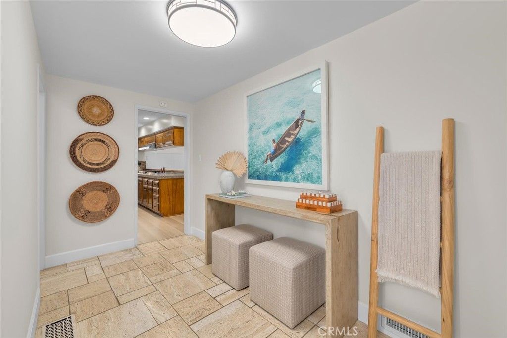 304 N Meadows, Manhattan Beach, CA 90266 — photo 3