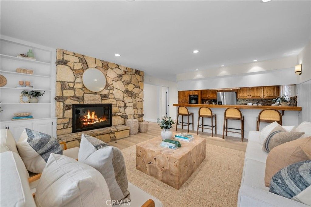 304 N Meadows, Manhattan Beach, CA 90266 — photo 5