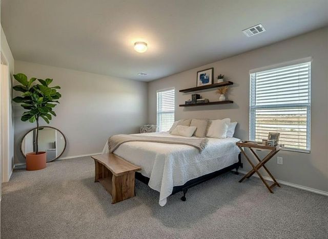 9949 Rattlesnake Lane, Yukon, OK 73099