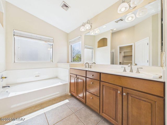 15384 S Camino Agua Azul, Sahuarita, AZ 85629