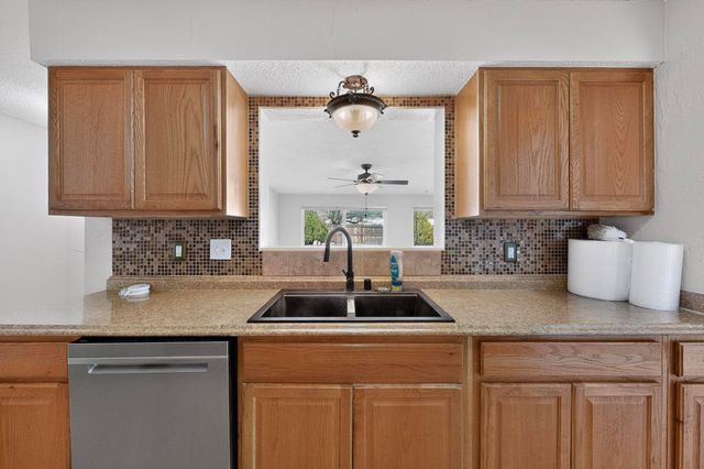 4113 La Colorada Court SE, Rio Rancho, NM 87124