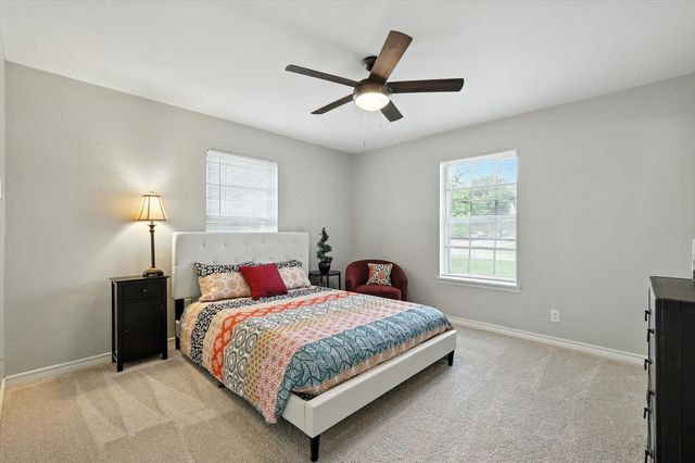 200 Arcadia Street, Hurst, TX 76053