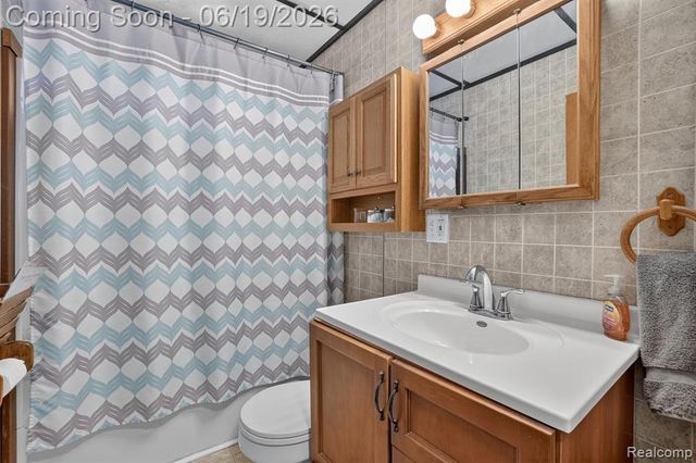 5404 Durwood Drive, Swartz Creek, MI 48473