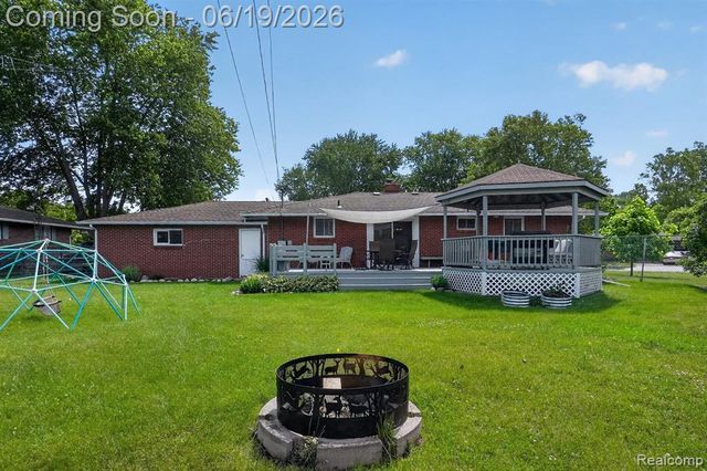 5404 Durwood Drive, Swartz Creek, MI 48473