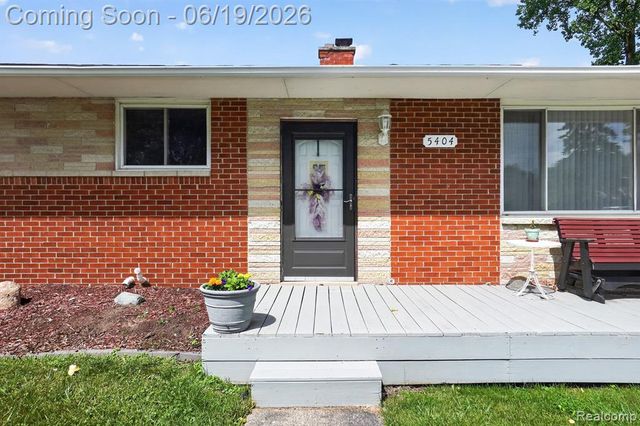 5404 Durwood Drive, Swartz Creek, MI 48473