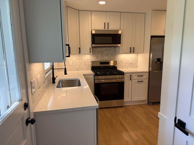 1419 Fahlander Drive S, Columbus, OH 43229